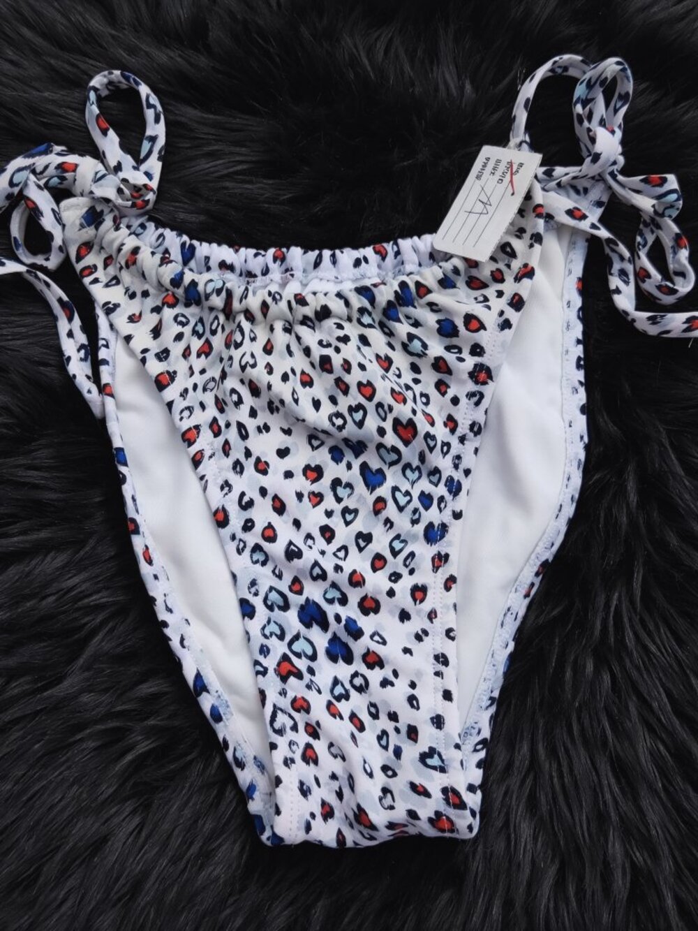 M Women's White Bikini Bottom w/ Hearts Bathing Suit Beach Swimsuit Swimming